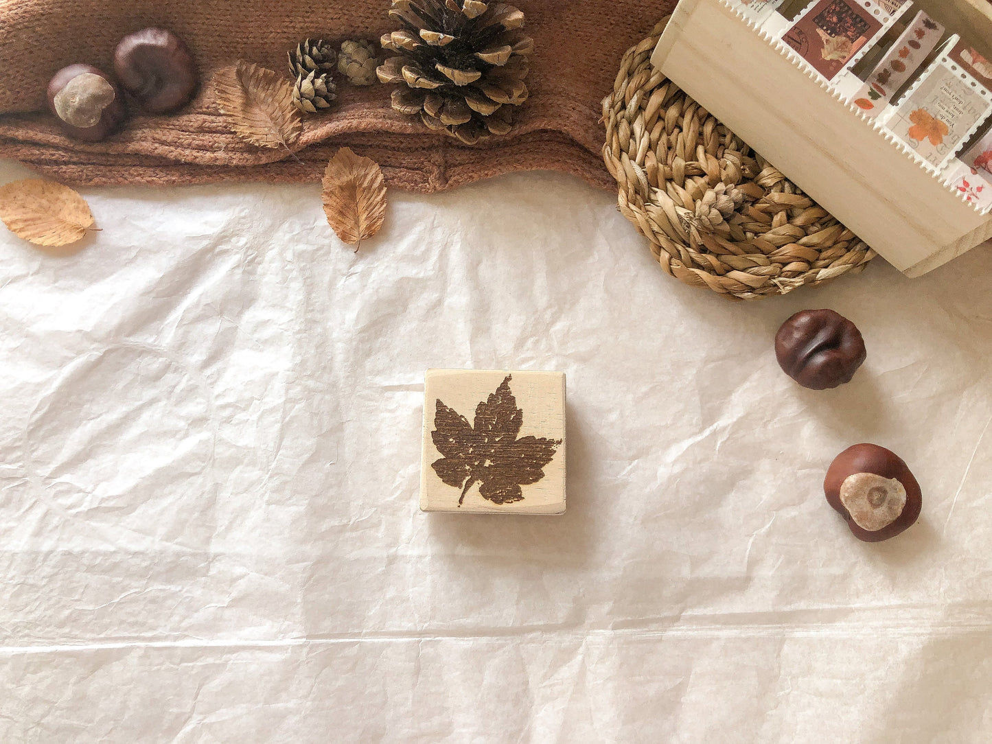 VI Holzstempel Herbstblatt, Herbst, Stempel, Laserstempel, samesjournal