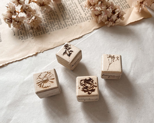 Wooden stamp mini flowers